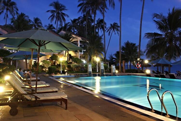 Dynasty Resort