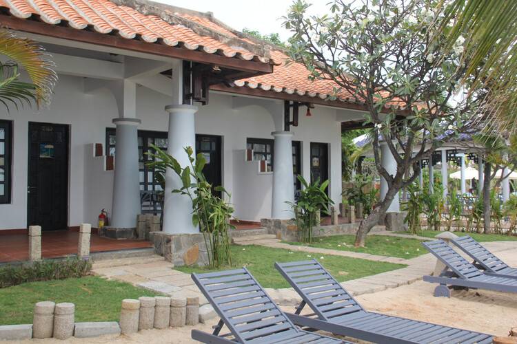 Dynasty Resort
