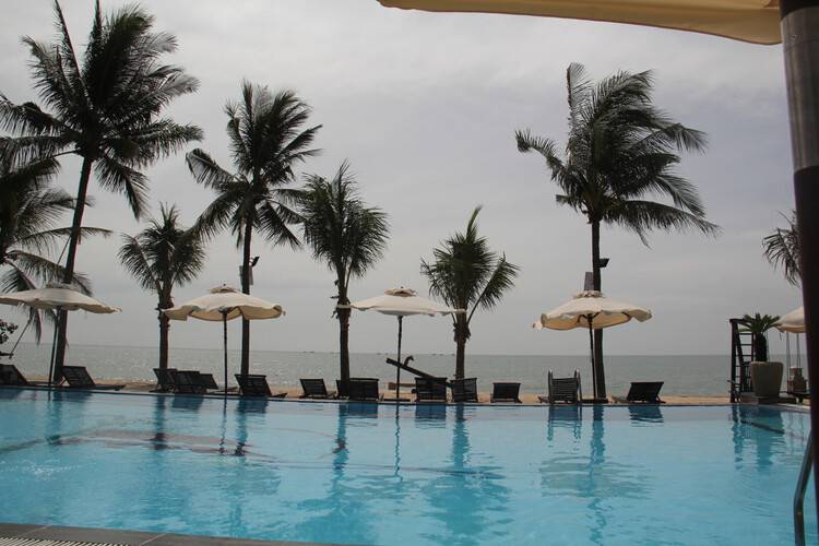 Dynasty Resort