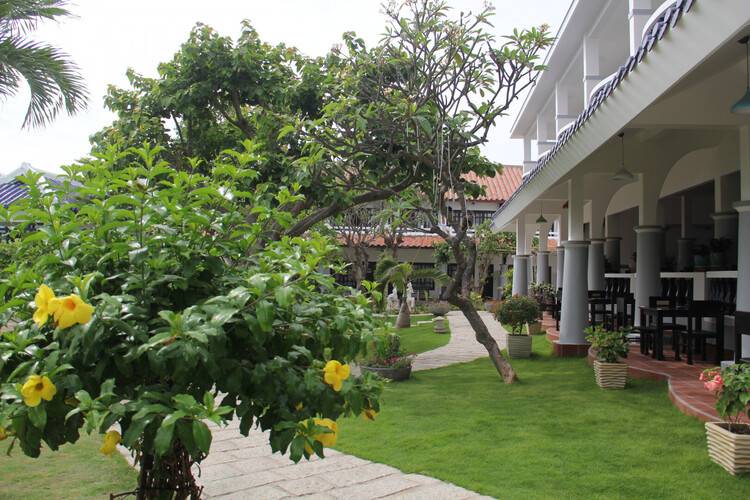 Dynasty Resort