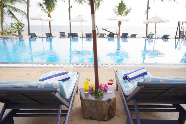 Dynasty Resort