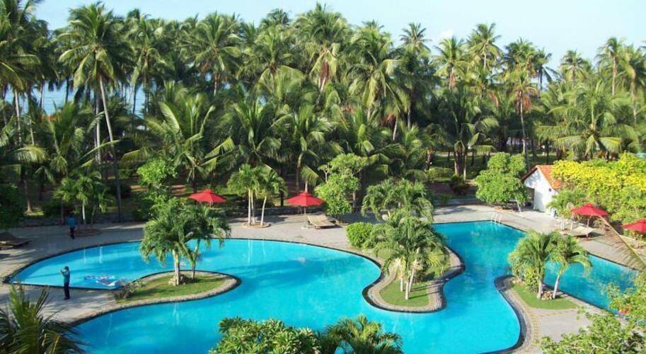 Muine Century Beach Resort & Spa (Ex.Muine De Century Beach)