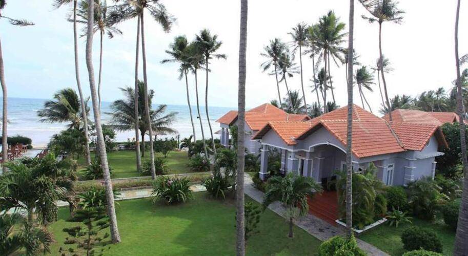 Muine Century Beach Resort & Spa (Ex.Muine De Century Beach)