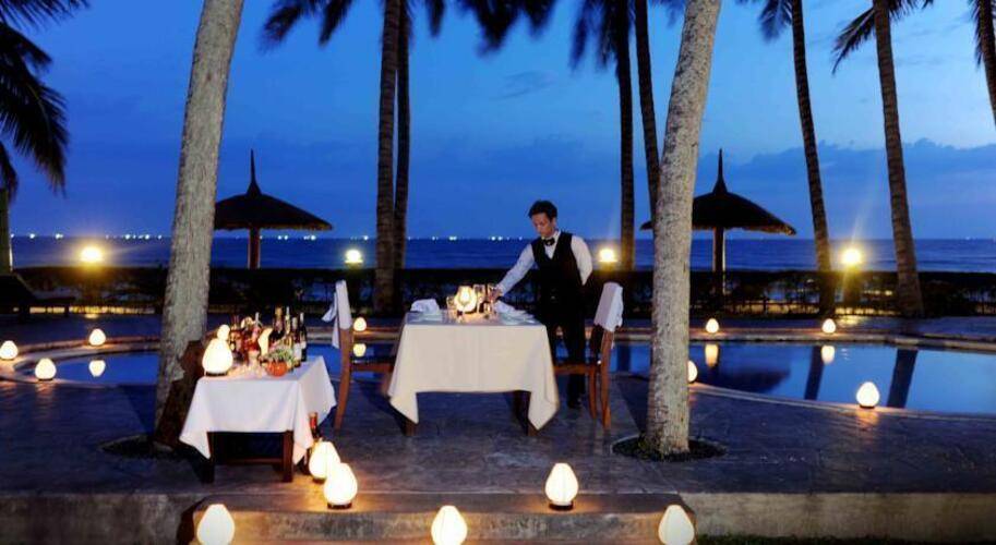 Muine Century Beach Resort & Spa (Ex.Muine De Century Beach)