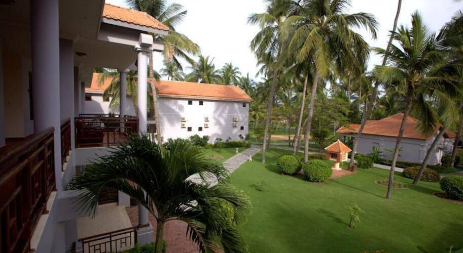 Muine Century Beach Resort & Spa (Ex.Muine De Century Beach)