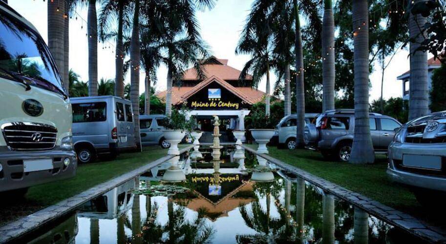 Muine Century Beach Resort & Spa (Ex.Muine De Century Beach)