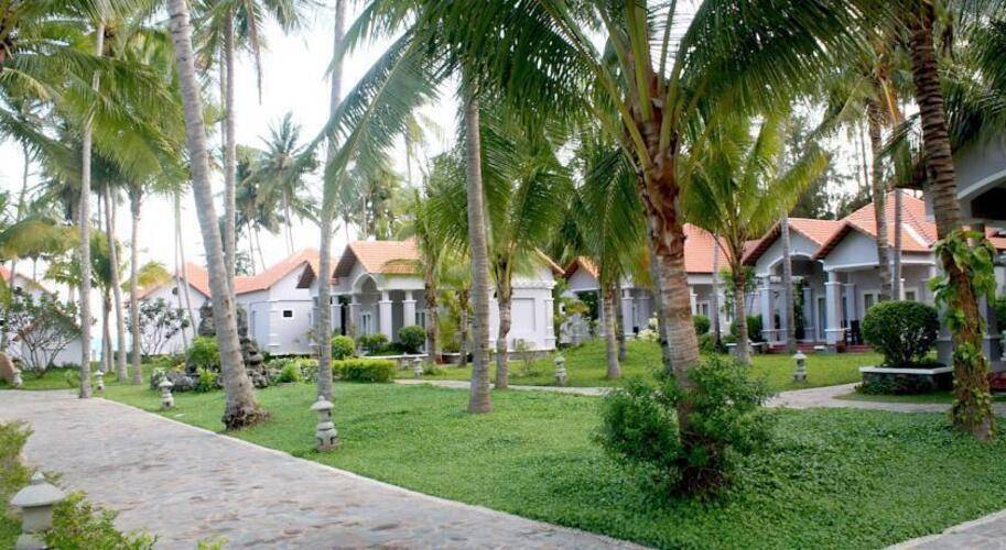 Muine Century Beach Resort & Spa (Ex.Muine De Century Beach)
