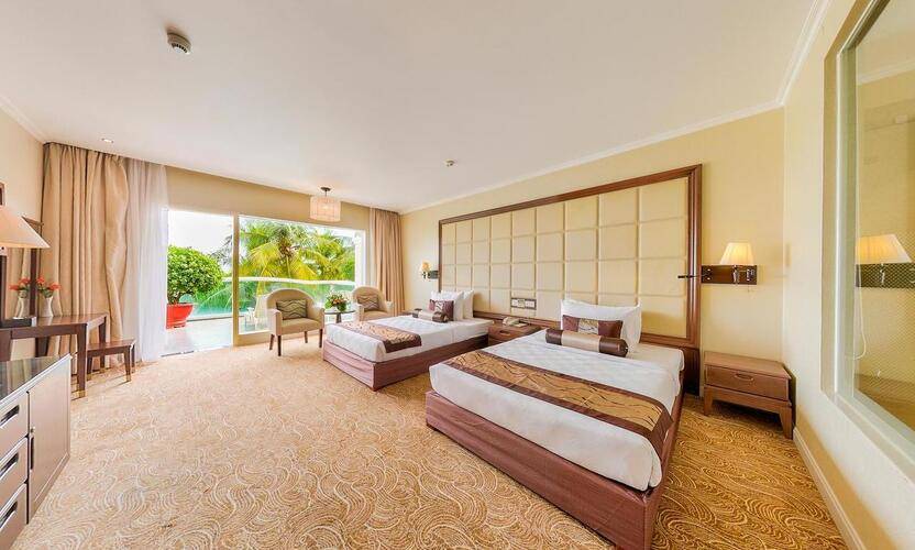 Sea Links Beach Hotel