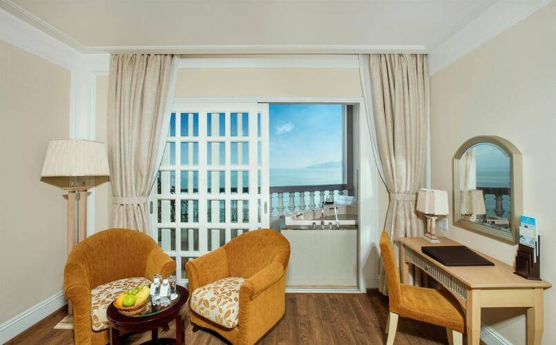 Sunrise Nha Trang Beach Hotel & Spa