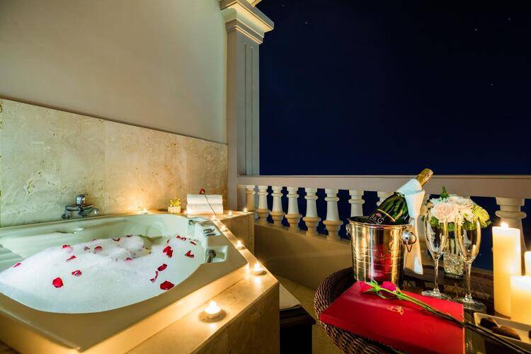 Sunrise Nha Trang Beach Hotel & Spa