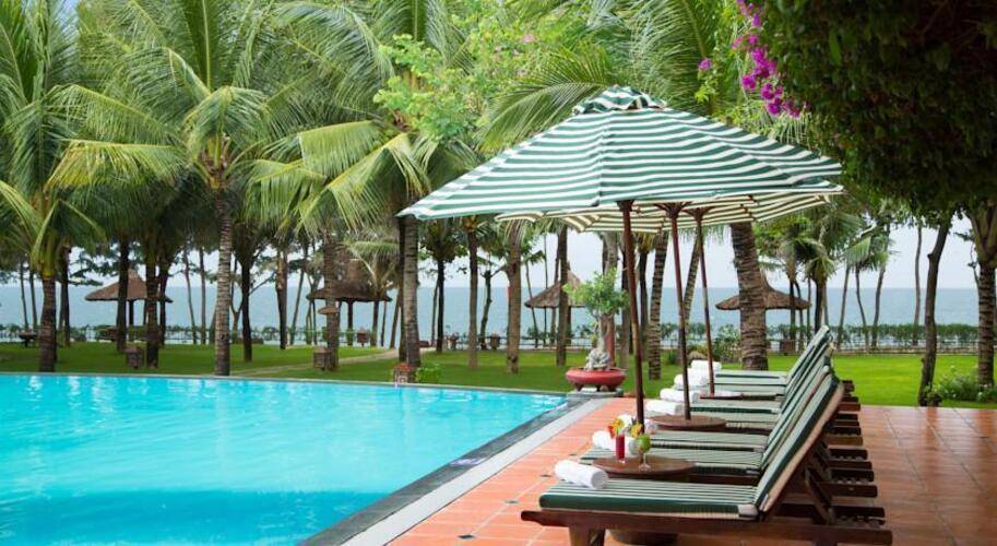 Sunny Beach Resort