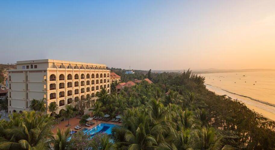 Sunny Beach Resort