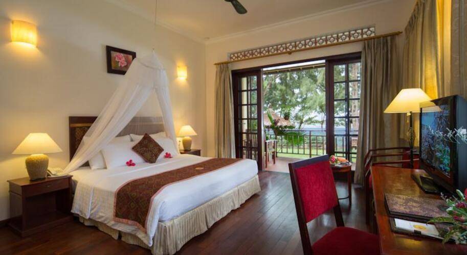 Sunny Beach Resort