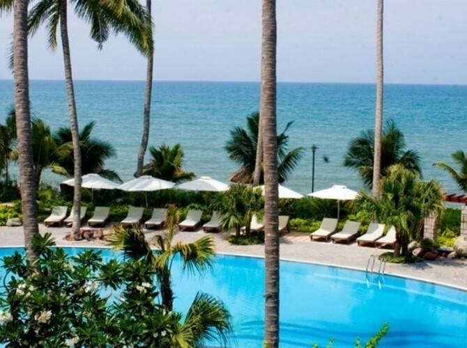 Oriental Pearl Resort