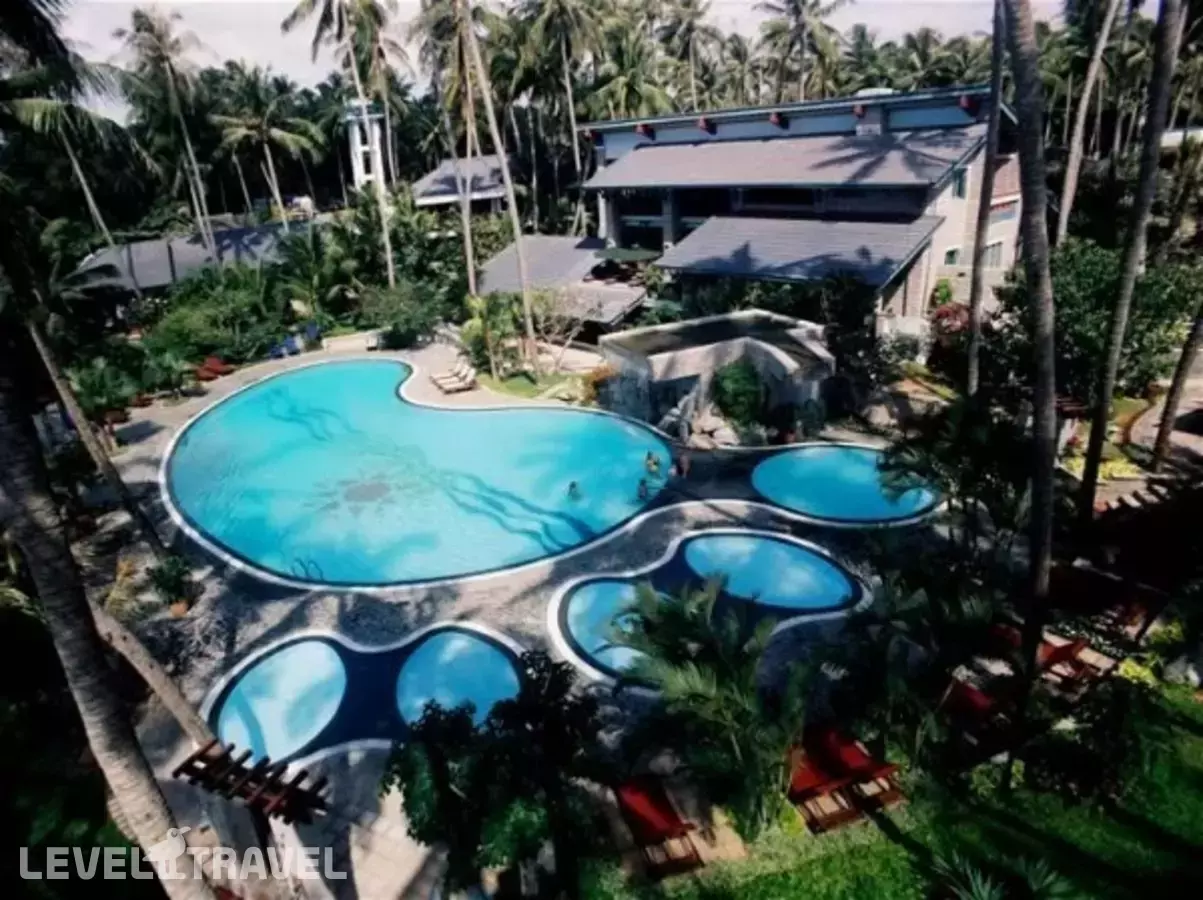 Oriental Pearl Resort