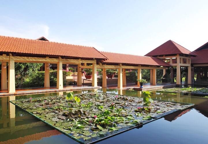 Pandanus Resort
