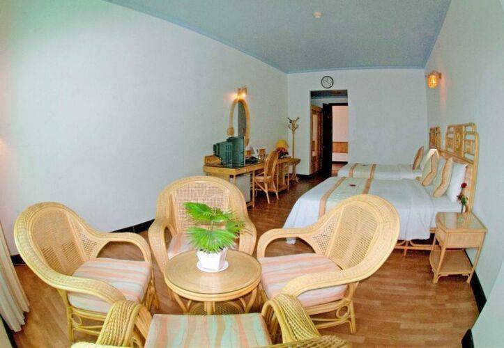 Green Hotel