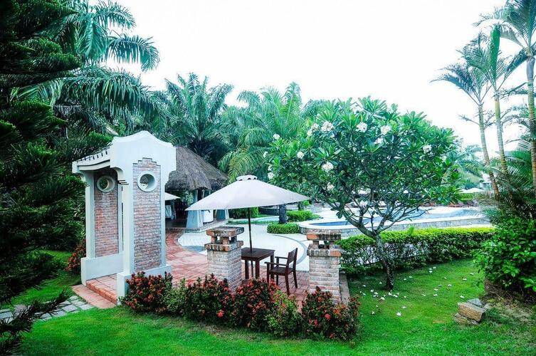 Palm Garden Beach Resort & Spa