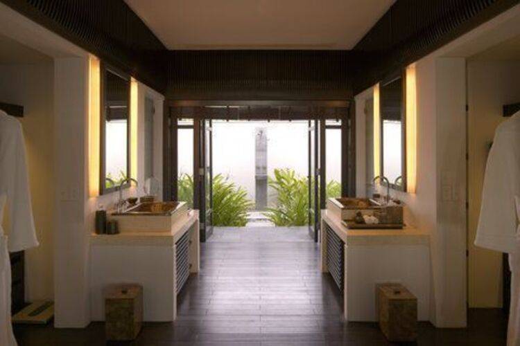 Four Seasons Resort The Nam Hai (Ex.Nam Hai Resort)