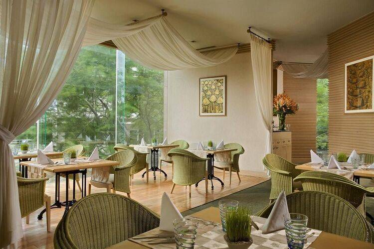 Sheraton Saigon Hotel & Towers