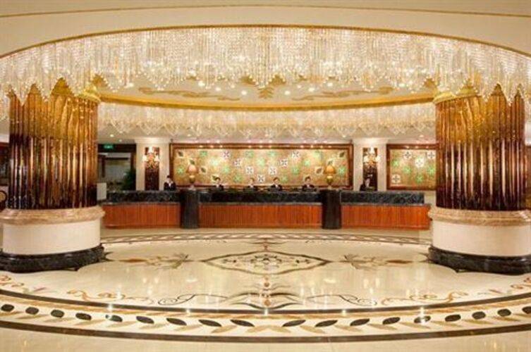 Windsor Plaza Hotel