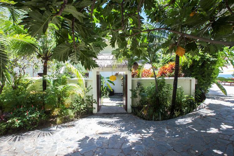 Allezboo Beach Resort & Spa