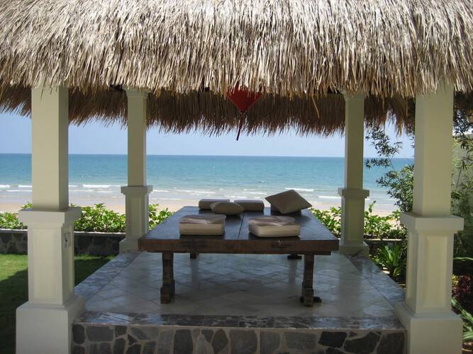 Allezboo Beach Resort & Spa
