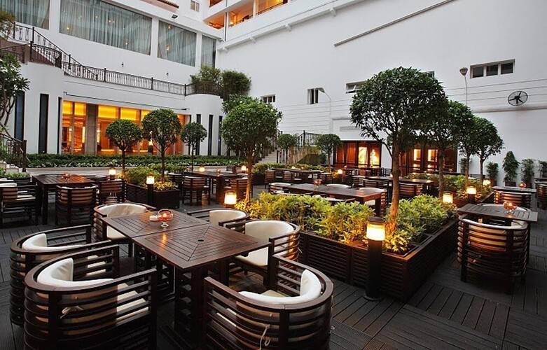 Rex Hotel