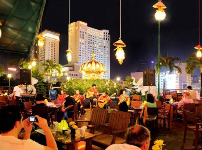 Rex Hotel