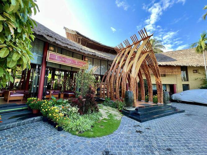 Bamboo Village Resort & Spa
