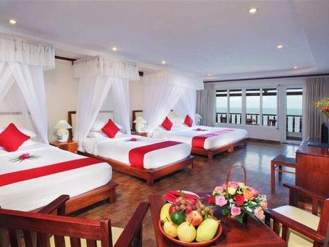 Rock Water Bay Resort & Spa