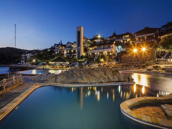Rock Water Bay Resort & Spa