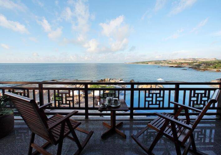 Rock Water Bay Resort & Spa