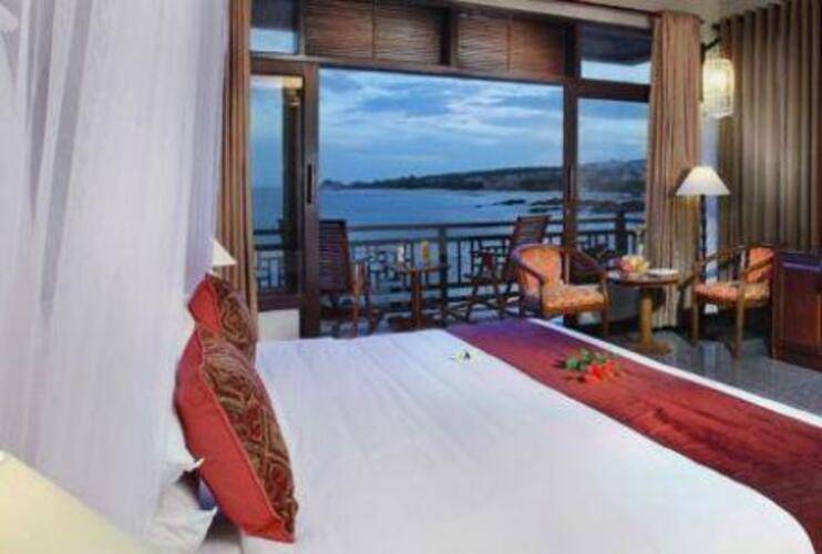 Rock Water Bay Resort & Spa