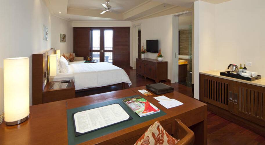 Pullman Danang Beach Resort (Ex. Lifestyle Resort)