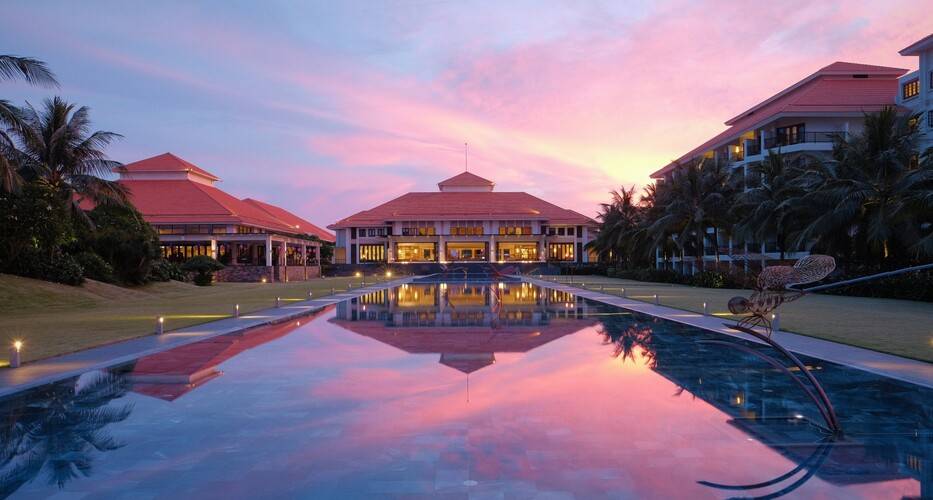 Pullman Danang Beach Resort (Ex. Lifestyle Resort)