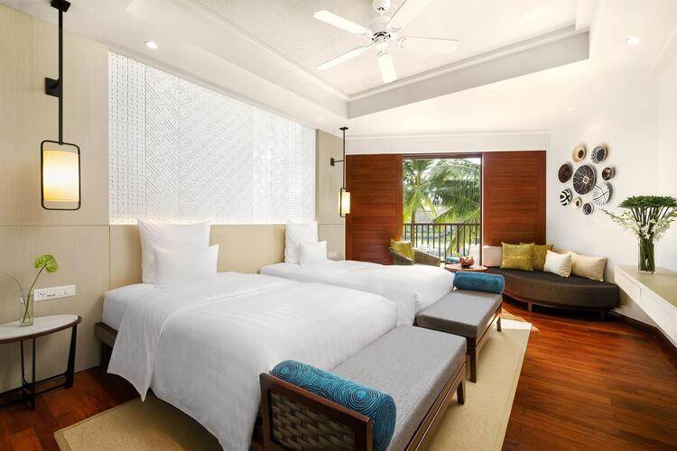 Pullman Danang Beach Resort (Ex. Lifestyle Resort)
