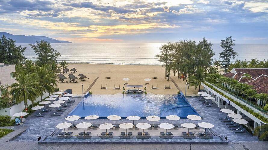 Pullman Danang Beach Resort (Ex. Lifestyle Resort)