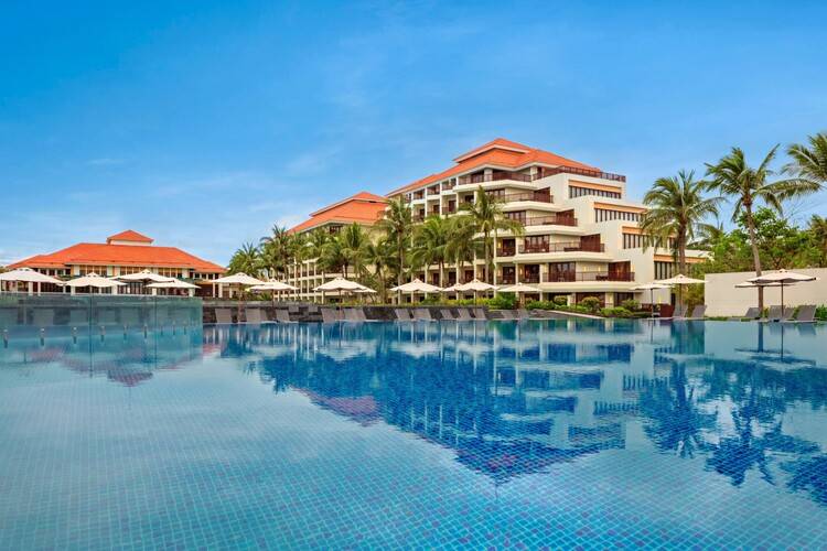 Pullman Danang Beach Resort (Ex. Lifestyle Resort)