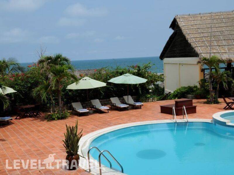 Фотография White Sand Resort