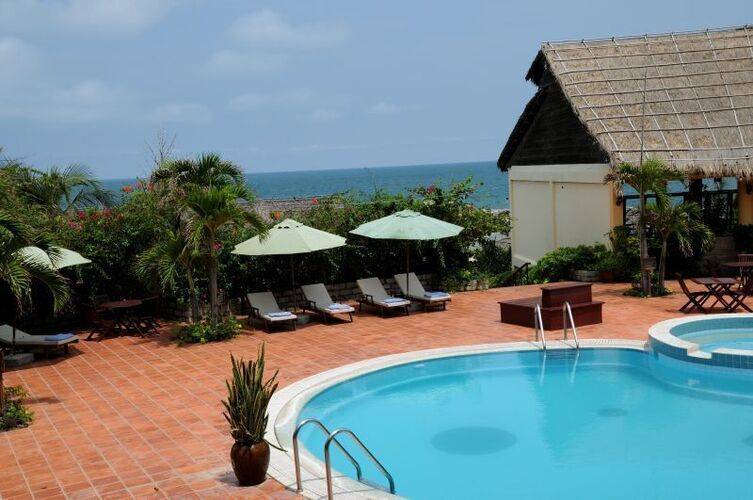 White Sand Resort