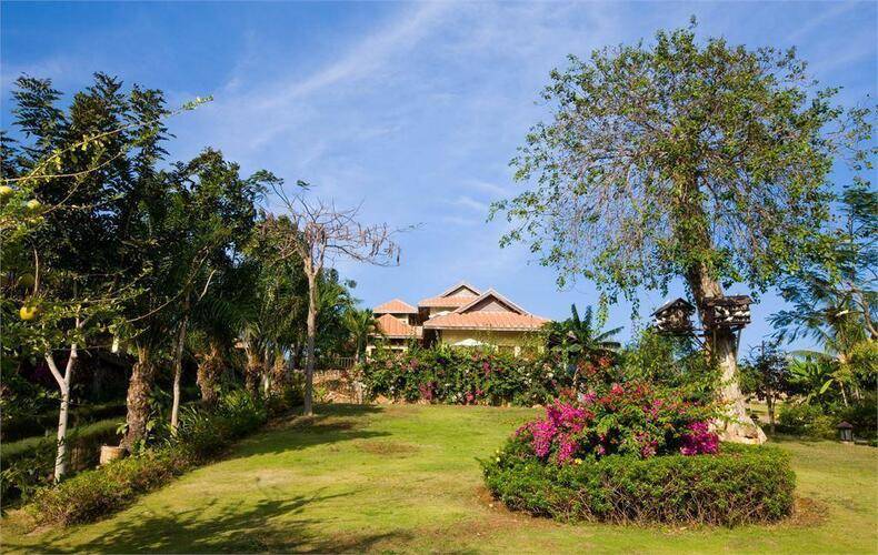 Romana Resort & Spa