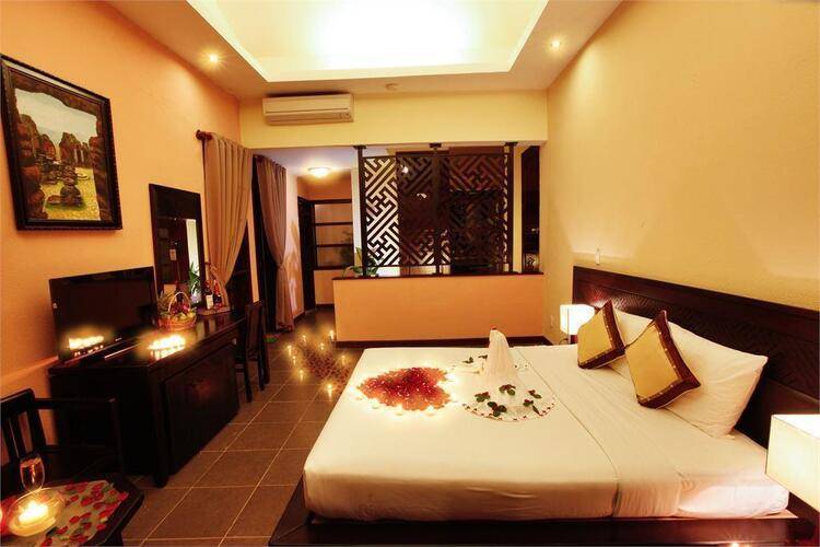 Romana Resort & Spa