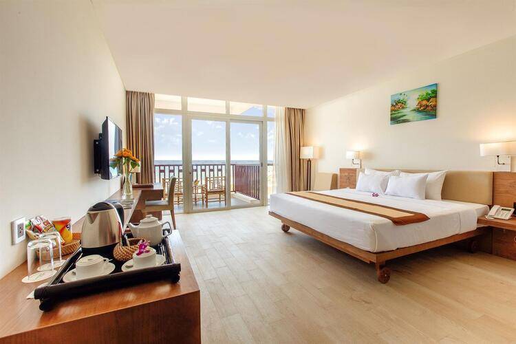 Centara Sandy Beach Resort Danang (Ex.Sandy Beach Resort)