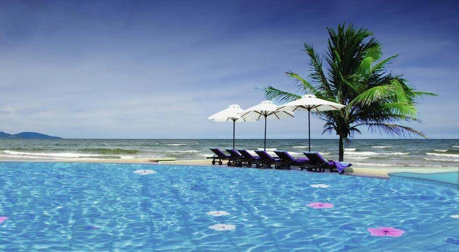 Centara Sandy Beach Resort Danang (Ex.Sandy Beach Resort)