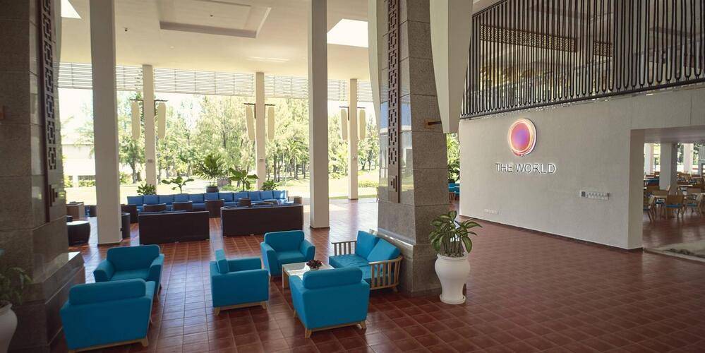 Centara Sandy Beach Resort Danang (Ex.Sandy Beach Resort)