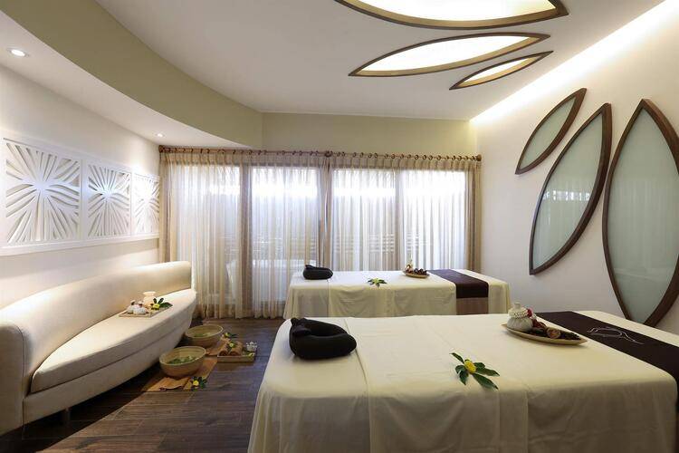Centara Sandy Beach Resort Danang (Ex.Sandy Beach Resort)
