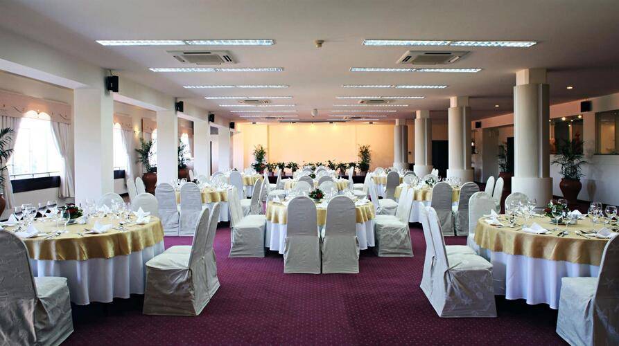 Centara Sandy Beach Resort Danang (Ex.Sandy Beach Resort)