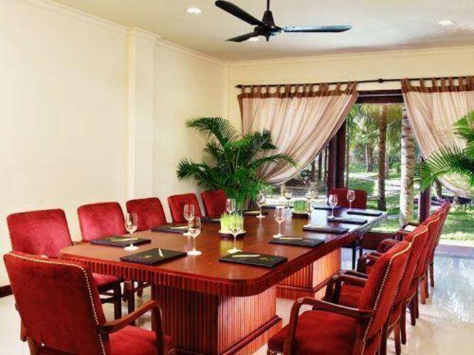 Seahorse Resort & Spa