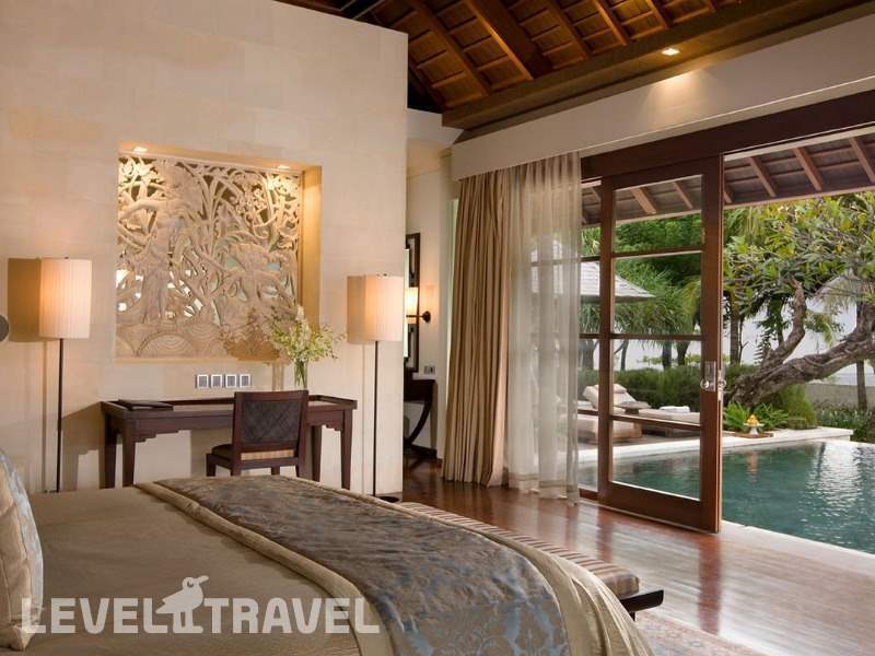 Фотография The Royal Santrian Villas